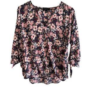 BCX Floral Faux Wrap Blouse Medium Pullover V-Neck 3/4 Sleeves Boho Cottagecore